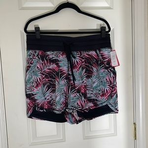 LIVI Performance Shorts